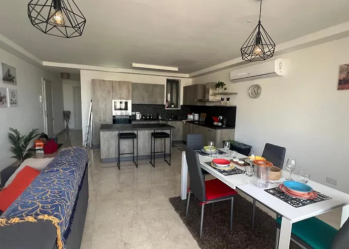 Town\'S End Apartments Mellieha